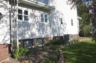 429 W Koplin Ave, Cissna Park, IL 60924 - Photo 15