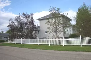 429 W Koplin Ave, Cissna Park, IL 60924 - Photo 5