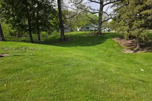 304 Tree Ln, Prophetstown, IL 61277 - Photo 17