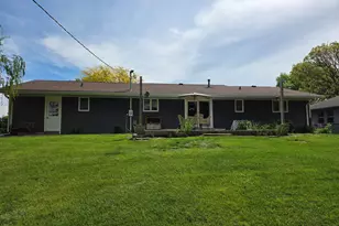 304 Tree Ln, Prophetstown, IL 61277 - Photo 15