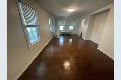 230 E Elm Street, Sycamore, IL 60178 - Photo 11