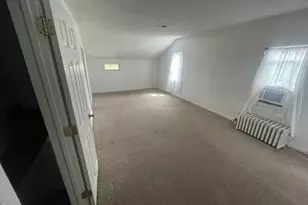 230 E Elm St, Sycamore, IL 60178 - Photo 19