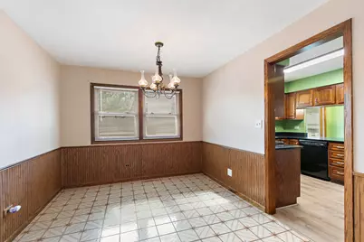 1101 Burr Street, Lake in the Hills, IL 60156 - Photo 5
