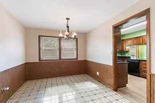 1101 Burr St, Lake in the Hills, IL 60156 - Photo 5
