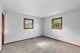 1101 Burr St, Lake in the Hills, IL 60156 - Photo 13