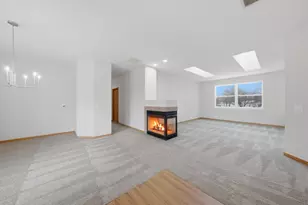 646 S Cadillac Cir, Romeoville, IL 60446 - Photo 3