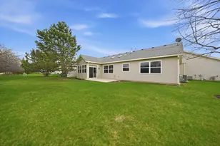 646 S Cadillac Cir, Romeoville, IL 60446 - Photo 27