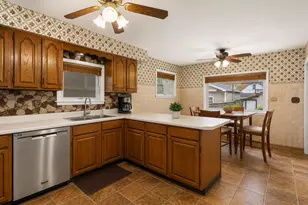 3238 N Pittsburgh Ave, Chicago, IL 60634 - Photo 5