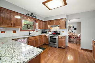 16200 Kingsport Rd, Orland Park, IL 60467 - Photo 5