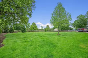 28W776 Wagner Rd, Naperville, IL 60564 - Photo 23