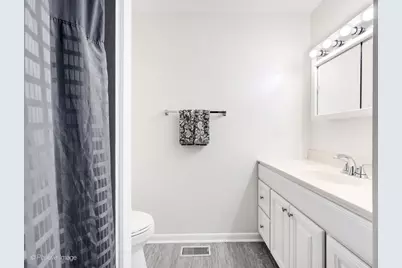 28W776 Wagner Road, Naperville, IL 60564 - Photo 17