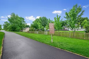 28W776 Wagner Rd, Naperville, IL 60564 - Photo 25