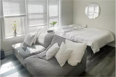 648.5 W Roscoe Street #2S, Chicago, IL 60657 - Photo 7