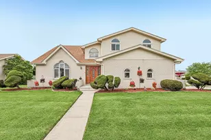19500 Oakwood Ave, Lynwood, IL 60411 - Photo 3