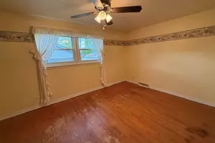5804 W 59th St, Chicago, IL 60638 - Photo 11