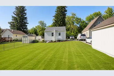 5301 West Lane, McCullom Lake, IL 60050 - Photo 17