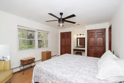 39W609 Lori Lane, Elgin, IL 60124 - Photo 15