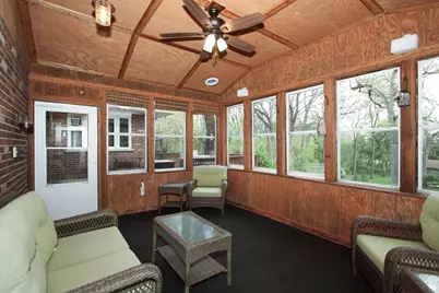 39W609 Lori Lane, Elgin, IL 60124 - Photo 25