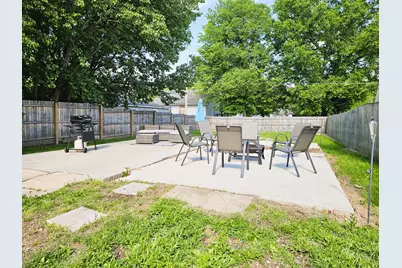 804 S 20th Street, Mt Vernon, IL 62864 - Photo 3