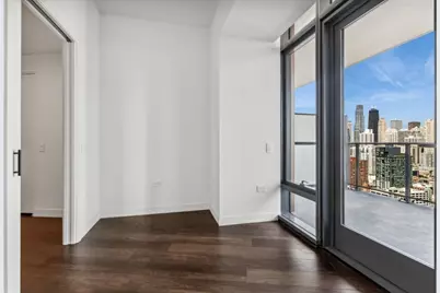 350 N Canal Street #3207, Chicago, IL 60606 - Photo 9
