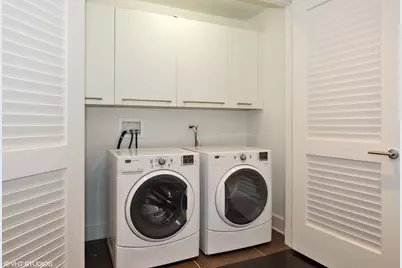 2550 N Lakeview Avenue #S204, Chicago, IL 60614 - Photo 11