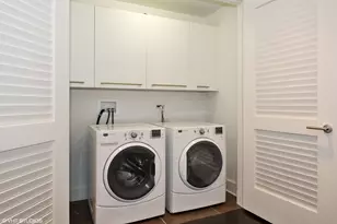 2550 N Lakeview Ave, Chicago, IL 60614 - Photo 11