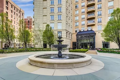 2550 N Lakeview Avenue #S204, Chicago, IL 60614 - Photo 33