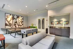 2550 N Lakeview Ave, Chicago, IL 60614 - Photo 31
