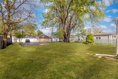 18508 Chicago Avenue, Lansing, IL 60438 - Photo 3