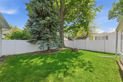 1307 Illinois Avenue, Ottawa, IL 61350 - Photo 25