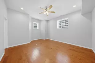 4956 S Champlain Ave, Chicago, IL 60615 - Photo 37