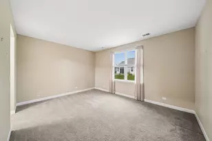 757 Bellevue Cir, Oswego, IL 60543 - Photo 15