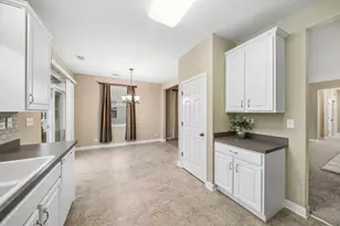 757 Bellevue Cir, Oswego, IL 60543 - Photo 11