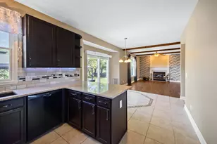 1504 Bliss St, Belvidere, IL 61008 - Photo 13