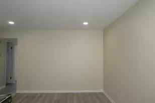 920 Casey Ct, Schaumburg, IL 60173 - Photo 7