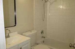 920 Casey Ct, Schaumburg, IL 60173 - Photo 13