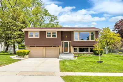 1410 W Jo Ann Lane, Addison, IL 60101 - Photo 1