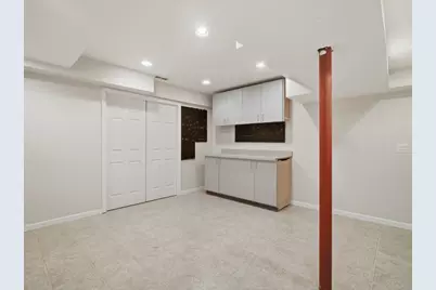 8841 N Birch Avenue, Morton Grove, IL 60053 - Photo 31