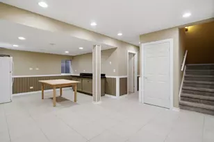 8841 N Birch Ave, Morton Grove, IL 60053 - Photo 27