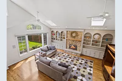 8841 N Birch Avenue, Morton Grove, IL 60053 - Photo 19