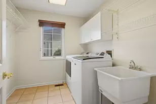 8841 N Birch Ave, Morton Grove, IL 60053 - Photo 17