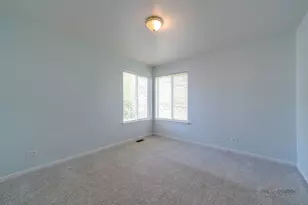7943 Dada Dr, Gurnee, IL 60031 - Photo 31