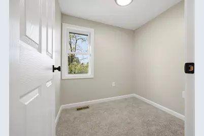 2812 20th Street, Rockford, IL 61109 - Photo 15