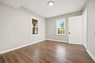 2812 20th St, Rockford, IL 61109 - Photo 9