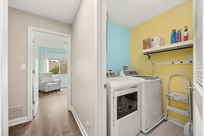 423 Ramblewood Drive #D, Glen Ellyn, IL 60137 - Photo 19