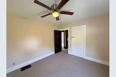 301 W 2nd Street, Gilman, IL 60938 - Photo 17