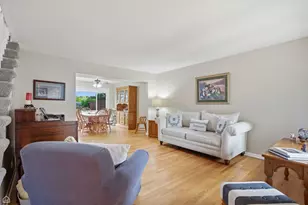 542 Cress Creek Ct, Crystal Lake, IL 60014 - Photo 9
