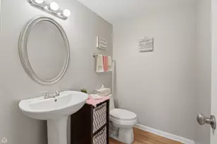 542 Cress Creek Ct, Crystal Lake, IL 60014 - Photo 15