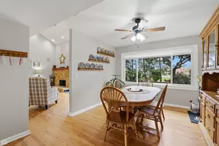 542 Cress Creek Ct, Crystal Lake, IL 60014 - Photo 11