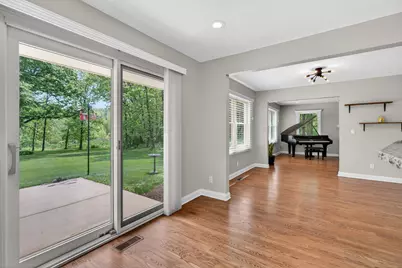 43W239 Hazelwood Trail, Saint Charles, IL 60175 - Photo 31